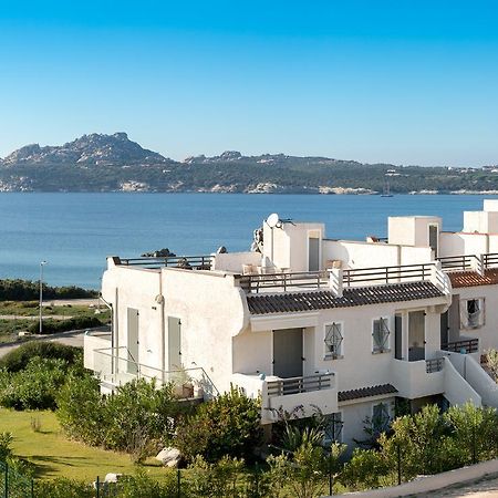 Residence Frontemare Санта Тереза Галура Стая снимка