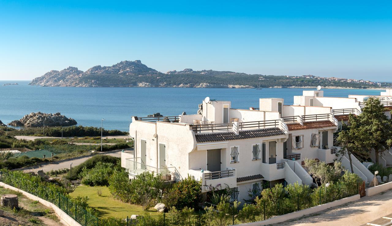 Residence Frontemare Санта Тереза Галура Стая снимка