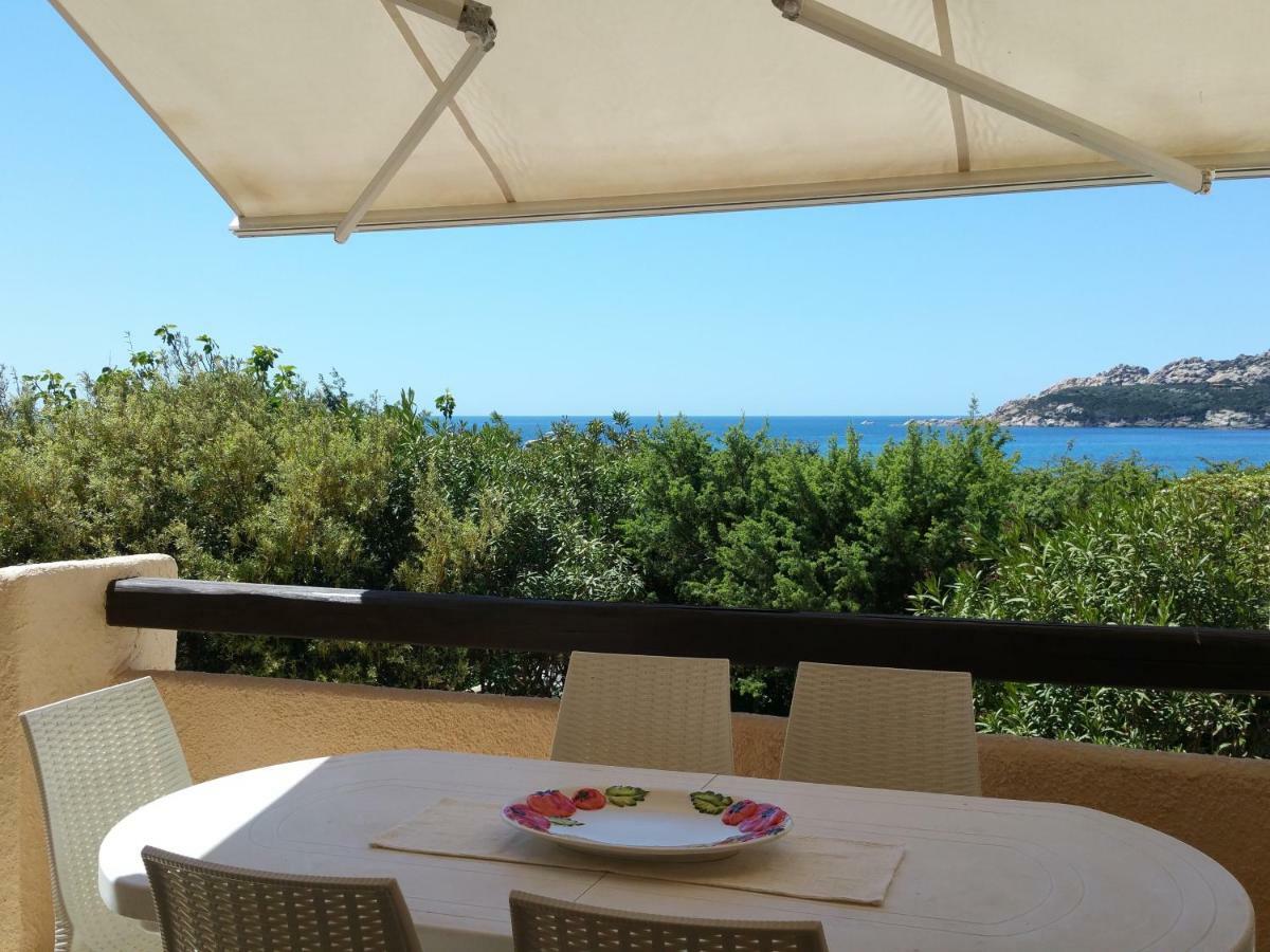 Residence Frontemare Санта Тереза Галура Екстериор снимка