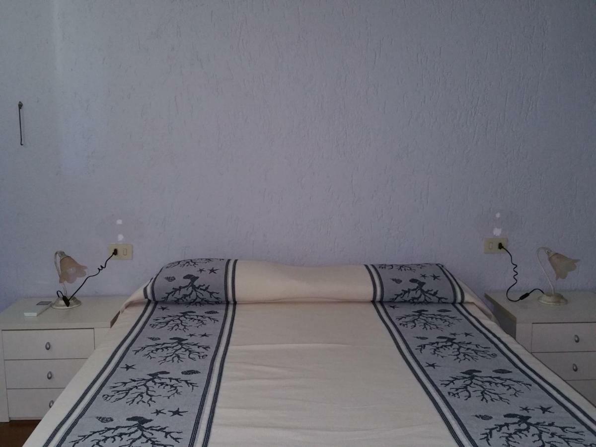 Residence Frontemare Санта Тереза Галура Екстериор снимка