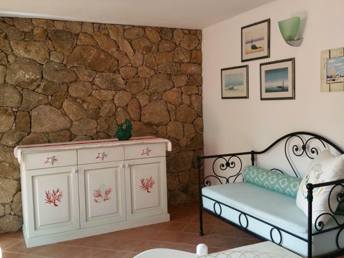 Residence Frontemare Санта Тереза Галура Екстериор снимка